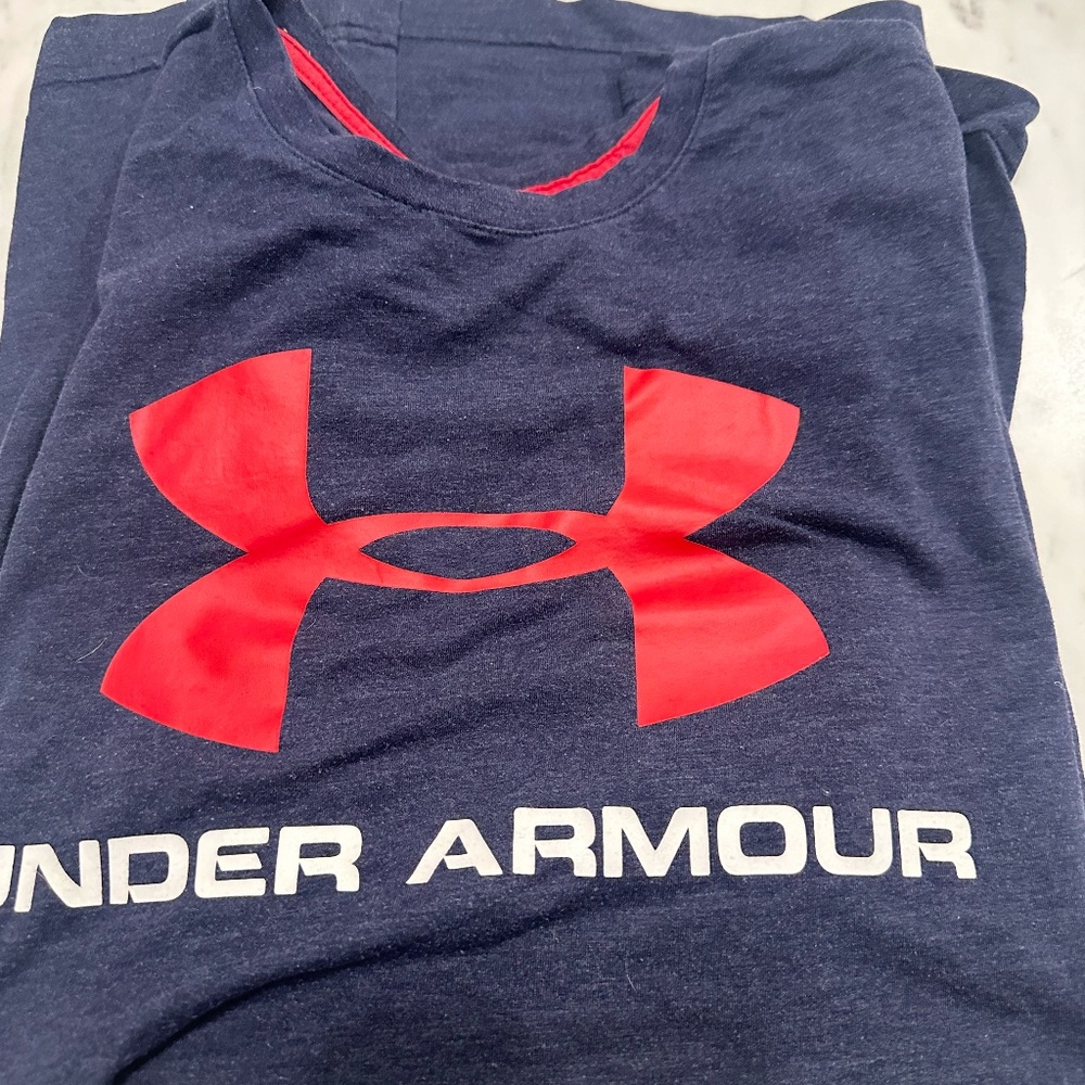 under armor tee shirt